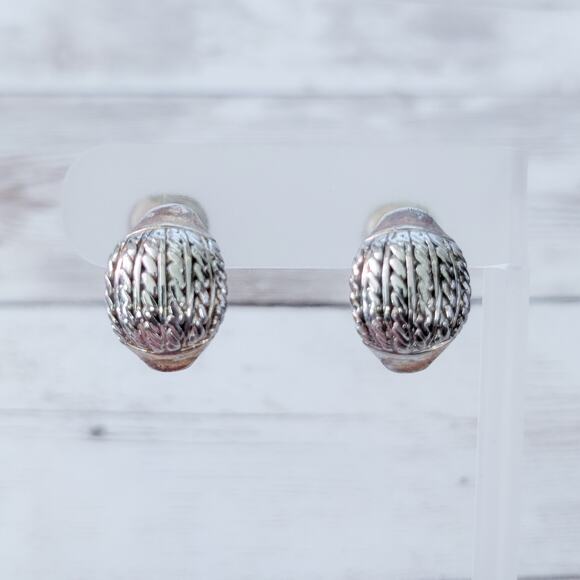 Vintage Clip On Earrings Stylish Statement Silver Tone Chunky 7/8" - Picture 1 of 9
